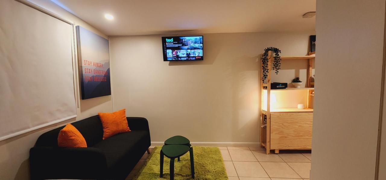 Private Aparment Studio In The Hard Of Miami Unit # 6 Opa-locka 외부 사진